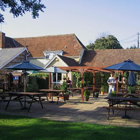 The Pelican Inn Stapleford  Esterno foto